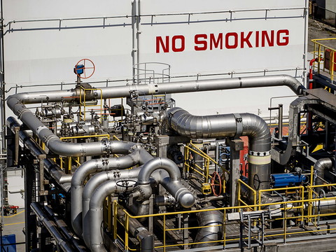 Le prix du gaz chute fortement en Europe