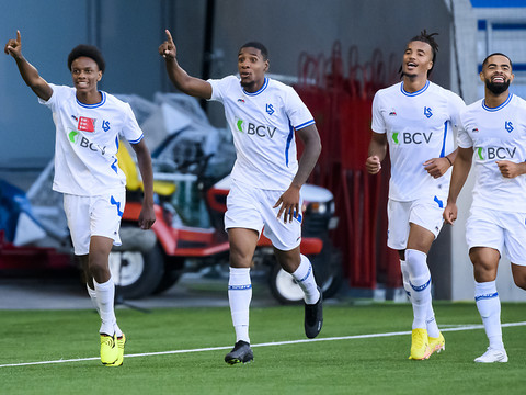 Huitièmes de finale: deux matches en 2023