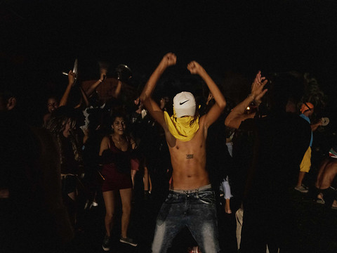 Le courant revient à La Havane après deux nuits de manifestations
