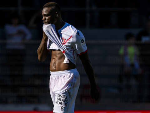Le FC Sion se prend les pieds dans le tapis