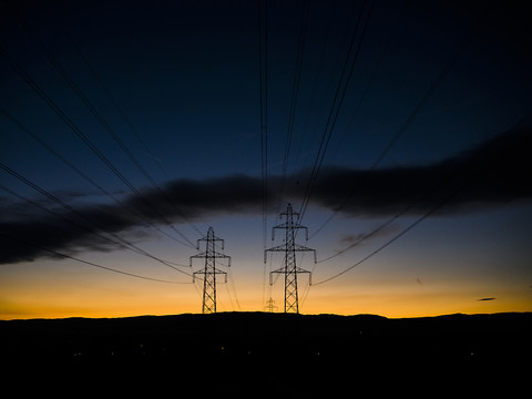 Préoccupées par l'énergie, les entreprises renforcent leurs stocks