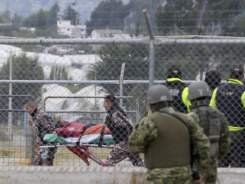 Poursuite des violences sanglantes dans une prison équatorienne