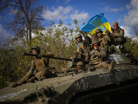 Zelensky réclame des armes aux Européens