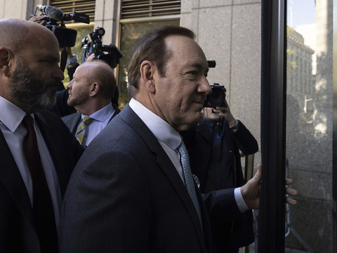 Accusé d'agression sexuelle, Kevin Spacey jugé au civil à New York