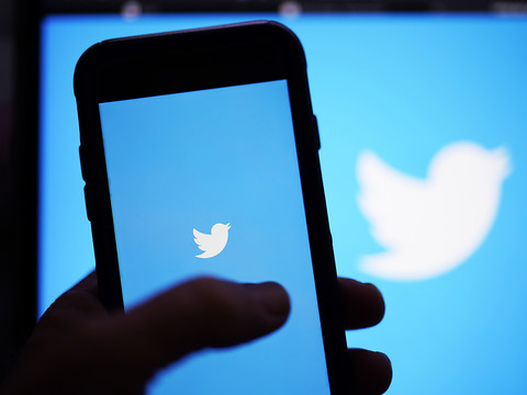 Twitter: la juge donne jusqu'au 28 octobre pour conclure le rachat