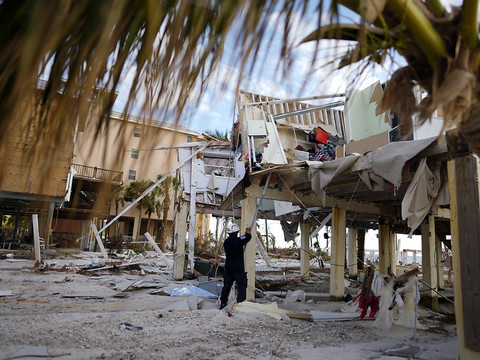Le bilan passe à 107 morts après le passage de l'ouragan Ian