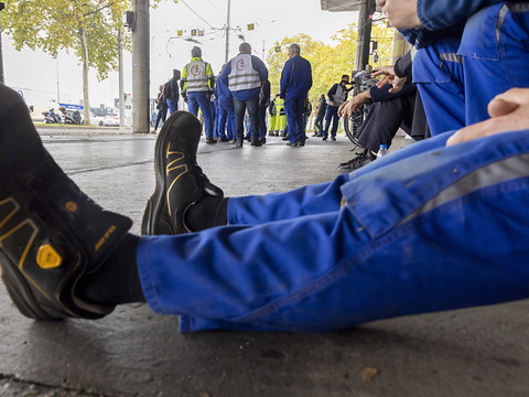 Les grévistes des TPG reconduisent leur mouvement jeudi