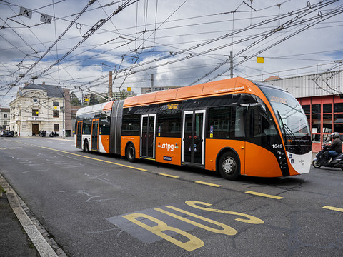 Genève: 350 millions pour des véhicules entièrement électrifiés