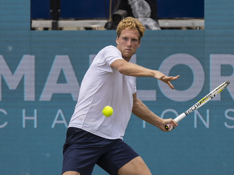 Bellier se hisse en 8es de finale