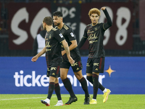 Servette met fin à sa malédiction d'octobre