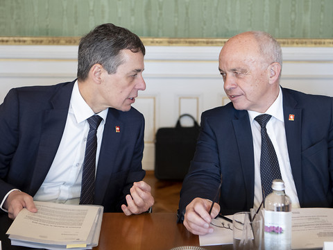 L'UDC et le PLR lancent leur campagne pour les élections de 2023