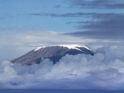 Incendie sur les pentes du Kilimandjaro