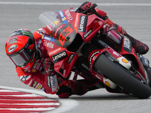 Bagnaia vainqueur mais pas encore sacré