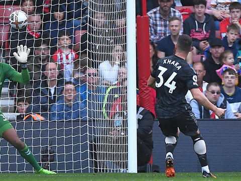 Granit Xhaka marque mais Arsenal cale