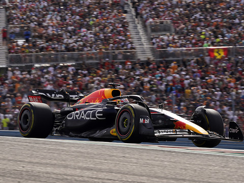 GP des Etats-Unis: Verstappen s'impose devant Hamilton