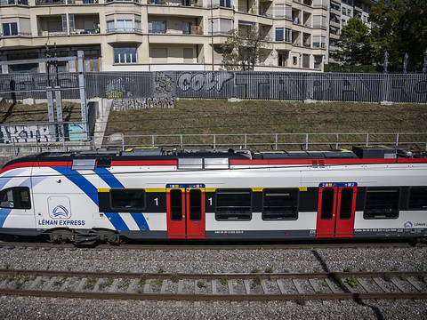 Prendre les transports publics ne coûtera pas plus cher en 2023