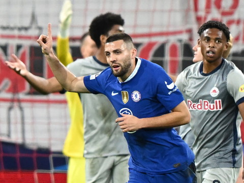 Chelsea, Dortmund, le PSG et Benfica qualifiés