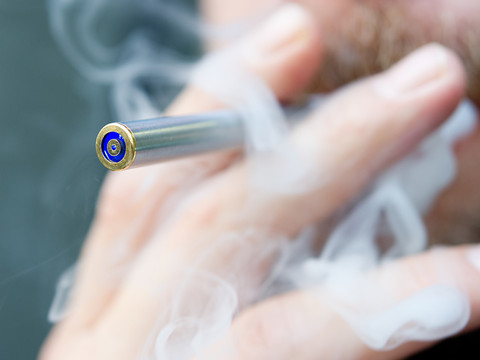 Les cigarettes électroniques seront aussi imposées