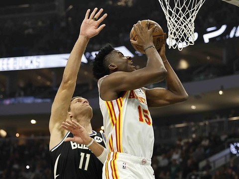 Les Bucks matent les Hawks
