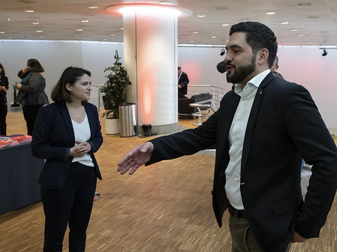 Le PS réélit l'ensemble de sa présidence