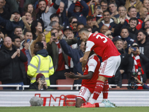 Xhaka se fait une frayeur mais pas Arsenal
