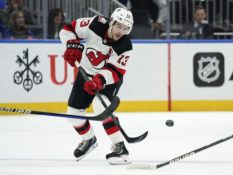 Hischier et Siegenthaler marquent, Fiala décisif