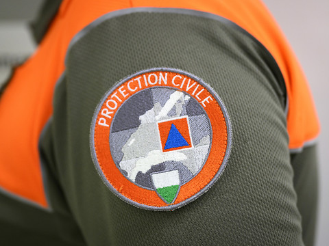 La PC et le service civil devraient fusionner