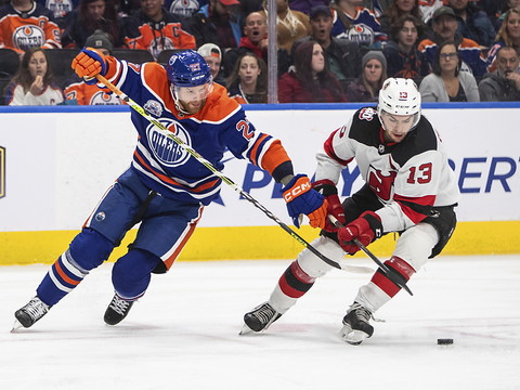 Les Devils renversent les Oilers en 7 secondes