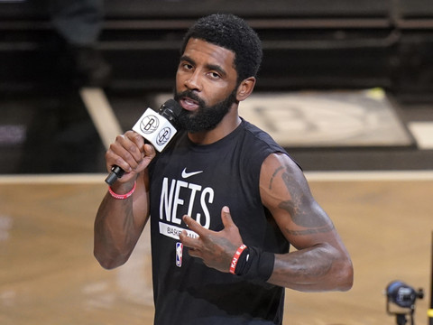 Les Nets suspendent Kyrie Irving, qui finit par s'excuser