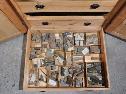 Sarnen: 2000 objets archéologiques découverts dans un grenier