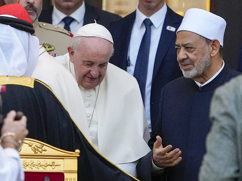 Le pape appelle à l'unité face à la logique des 