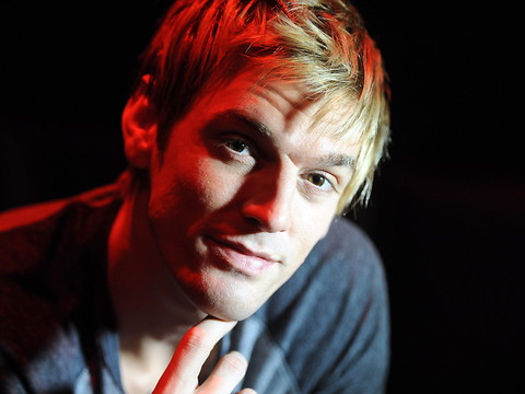 Décès à 34 ans du chanteur américain Aaron Carter