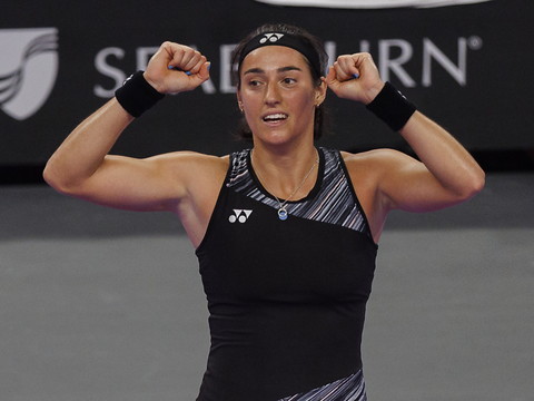 Caroline Garcia dernière qualifiée pour les demi-finales