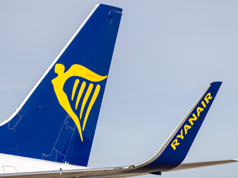 Ryanair: bénéfice semestriel porté par la reprise estivale