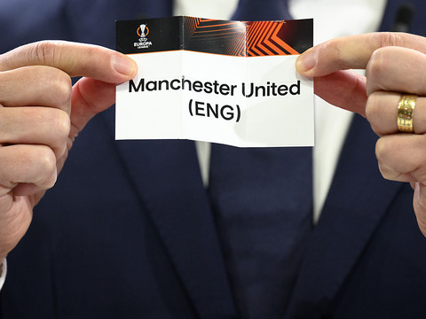 Barcelone-Manchester United en barrages d'accession aux 8es