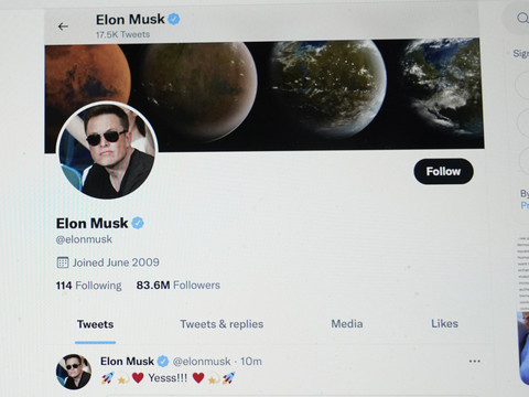 Comptes Twitter suspendus après avoir changé leur nom en Elon Musk
