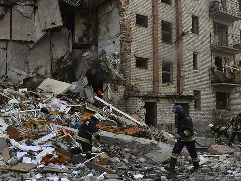 UE:la Commission propose une aide de 18 milliards pour Kiev en 2023