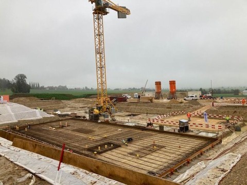 Le Groupe E pose la première pierre de son centre neuchâtelois