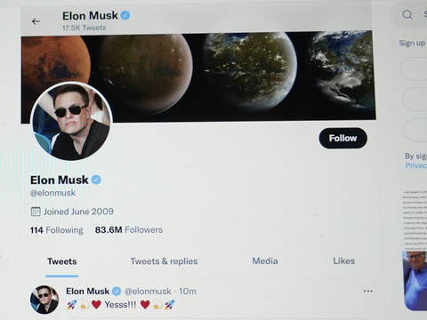 Twitter déploie un badge 