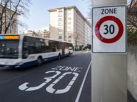 Le 30 km/h généralisé à Genève est attaqué par des recours