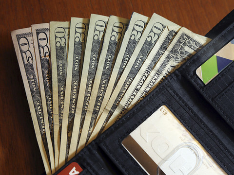 USA: l'inflation ralentit en octobre, à 7,7% sur un an (indice CPI)
