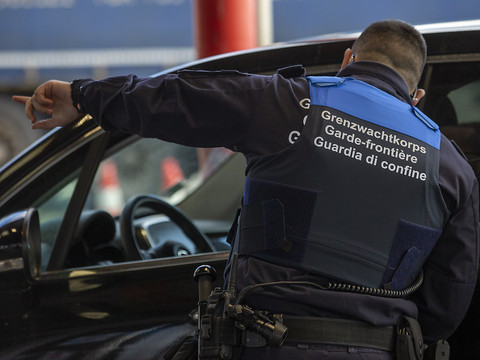 Sursis partiel pour l'importation illégale d'explosifs