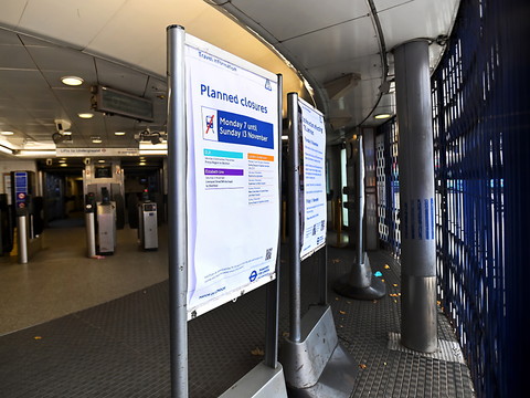 Grèves en série au Royaume-Uni, le métro londonien paralysé