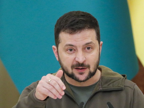 Kiev annonce des reconquêtes à Kherson, Moscou confirme son retrait