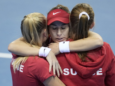 Bencic envoie la Suisse en demi-finale