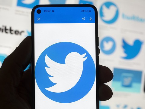 Twitter revoit, encore, son système d'authentification