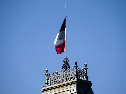 La France commémore les attentats du 13-Novembre, sept ans après