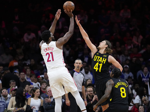 Joel Embiid écrase tout