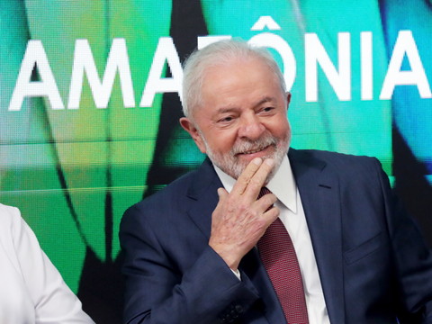 Lula combatif sur le climat devant une COP toujours divisée
