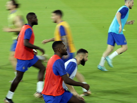 Benzema blessé à l'entraînement, examens médicaux à venir